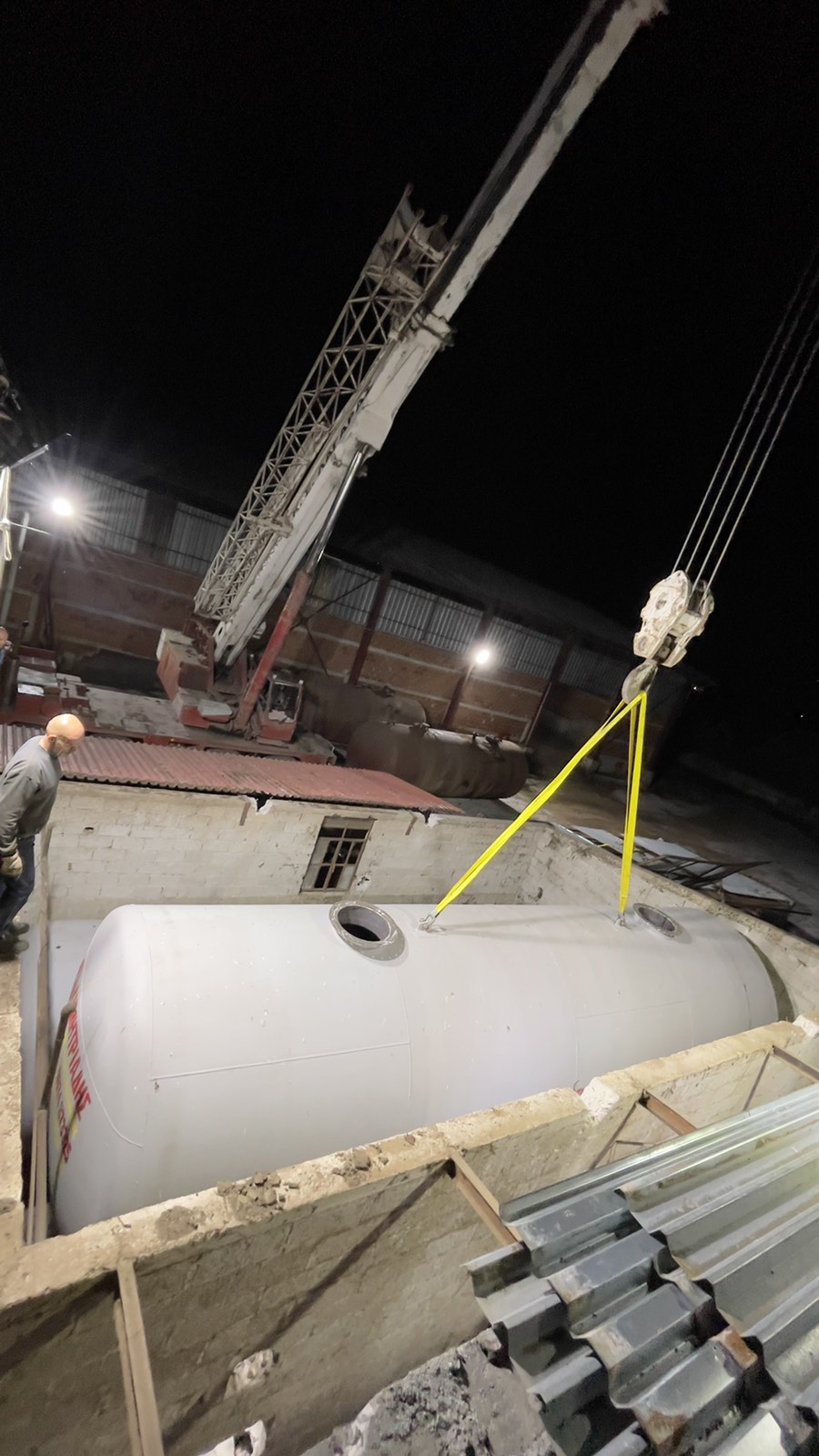 ΜΕΤΑΦΟΡΑ ΕΓΚΑΤΑΣΤΑΣΗ ΒΙΟΜΗΧΑΝΙΚΗΣ ΔΕΞΑΜΕΝΗΣ